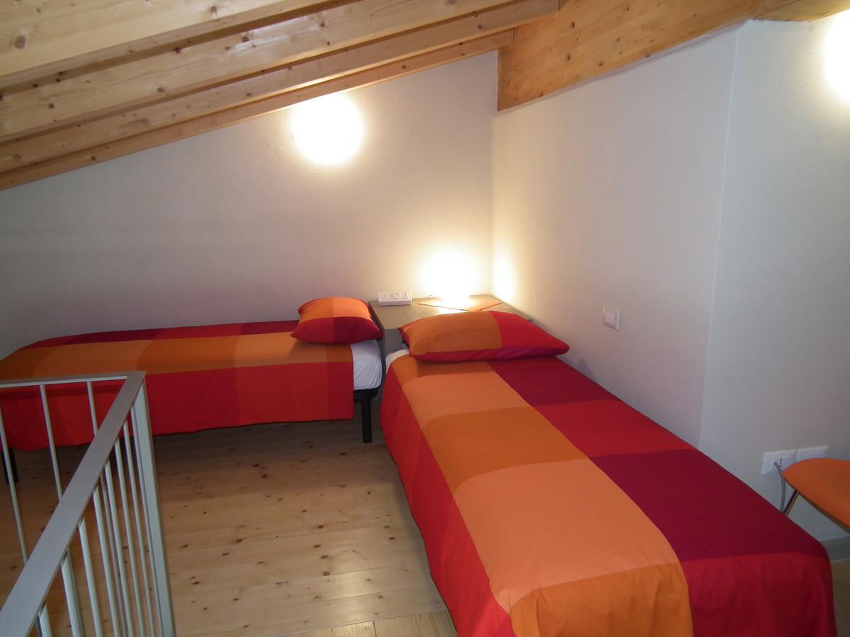 L'Isolo B&B E Case Vacanza Monzambano Exterior foto